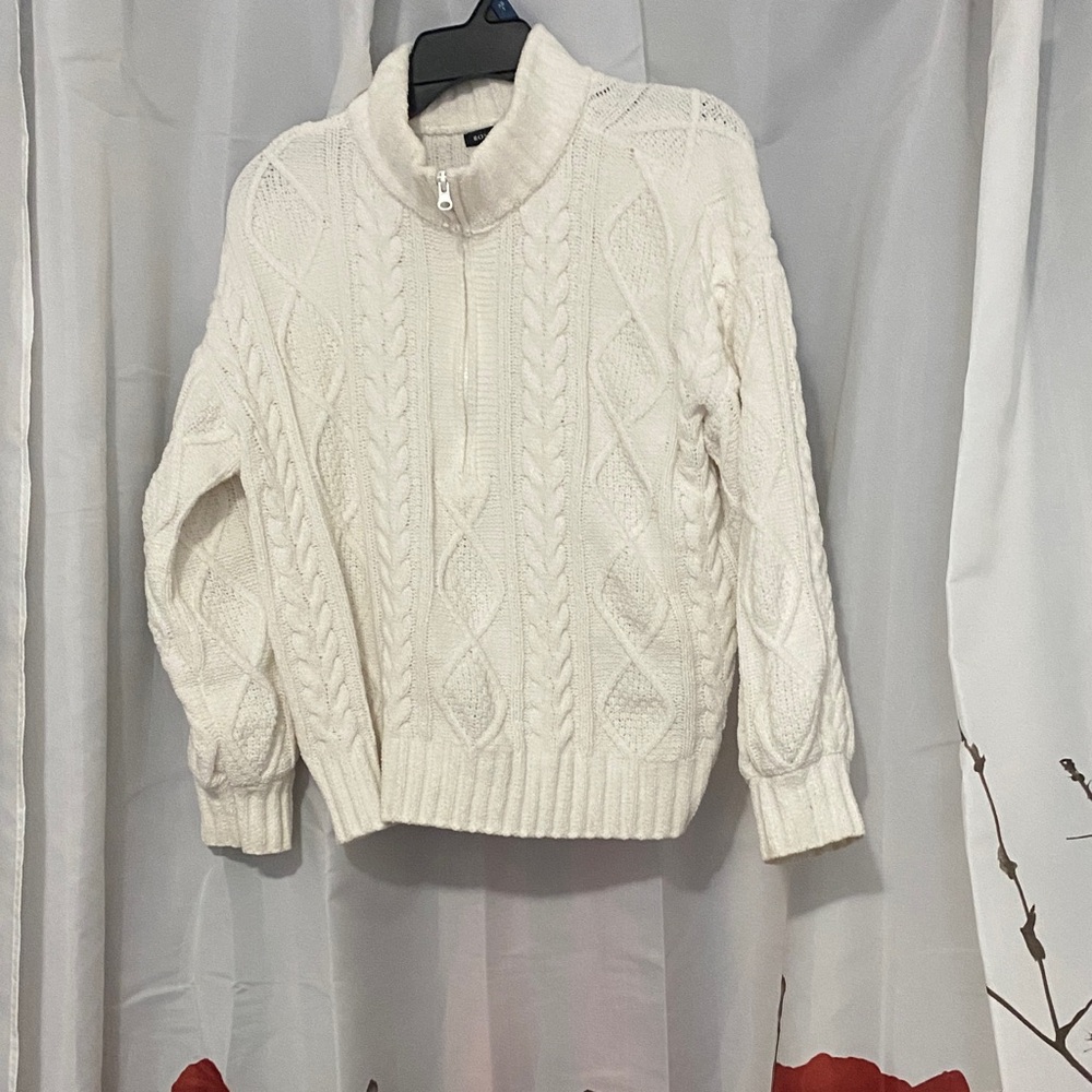 Barely worn Boston Proper sweater